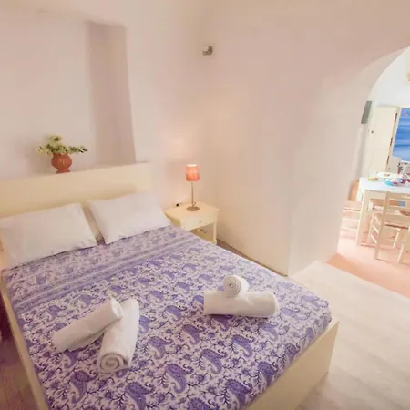 Luxury Cave At Oia, Greece * Ia