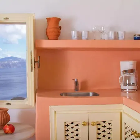 Hébergement de vacances Luxury Cave At Oia, Greece *