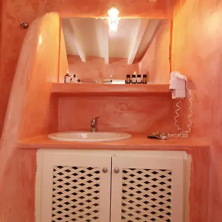 Luxury Cave At Oia, Greece * Ia